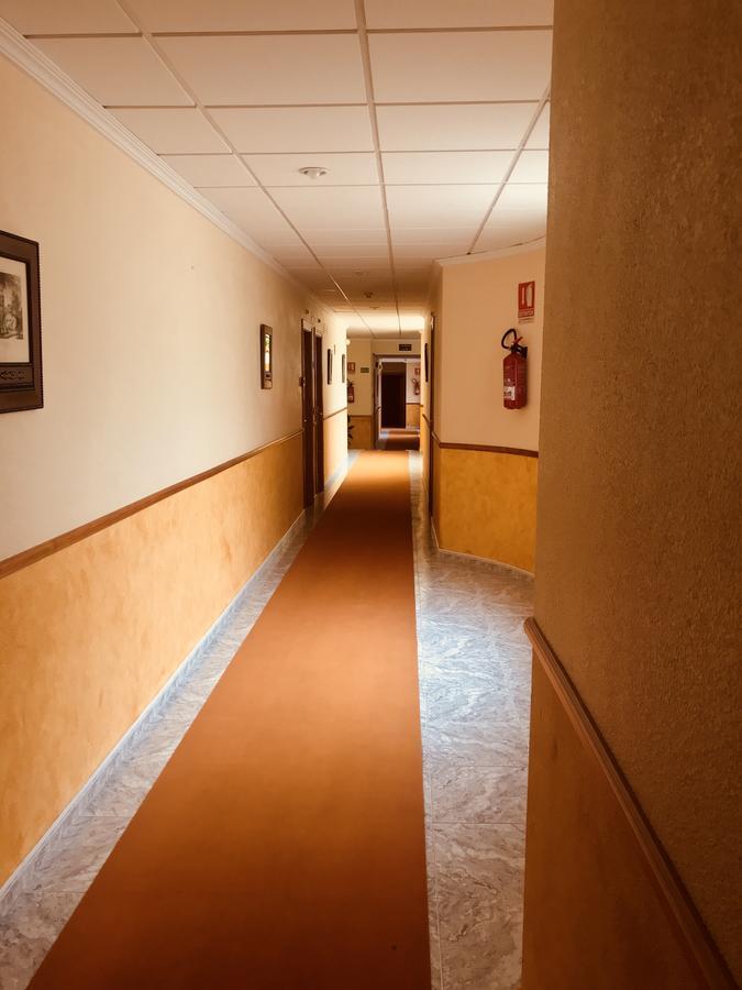 Hospedium Hotel Twist Torredonjimeno Εξωτερικό φωτογραφία