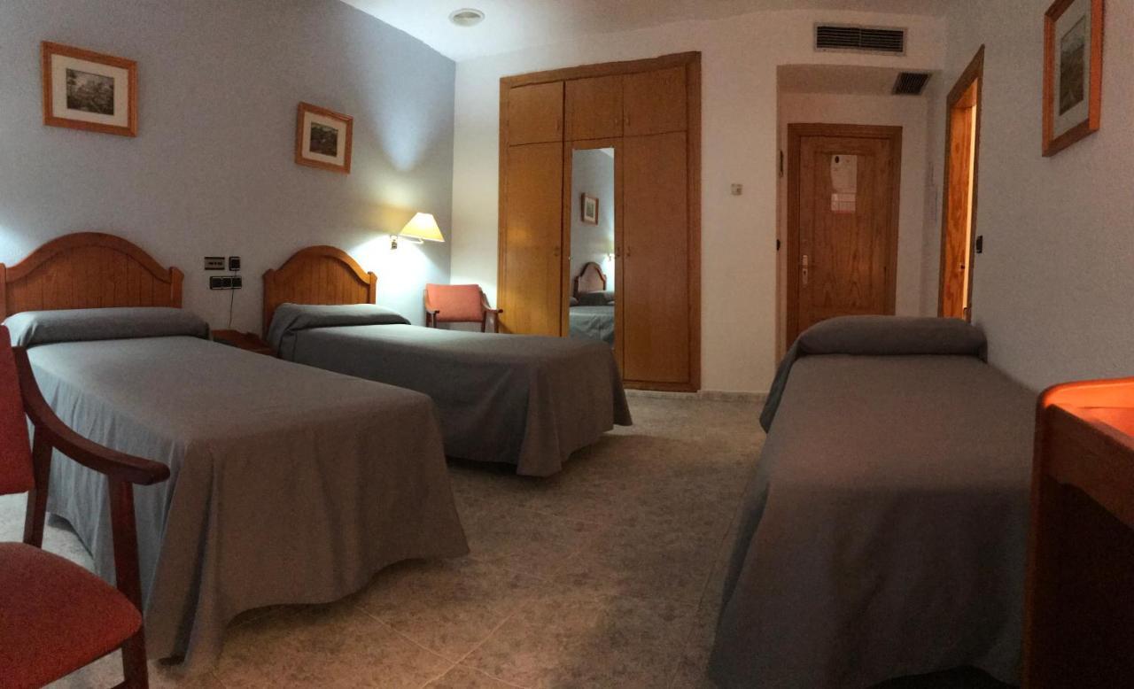 Hospedium Hotel Twist Torredonjimeno Εξωτερικό φωτογραφία